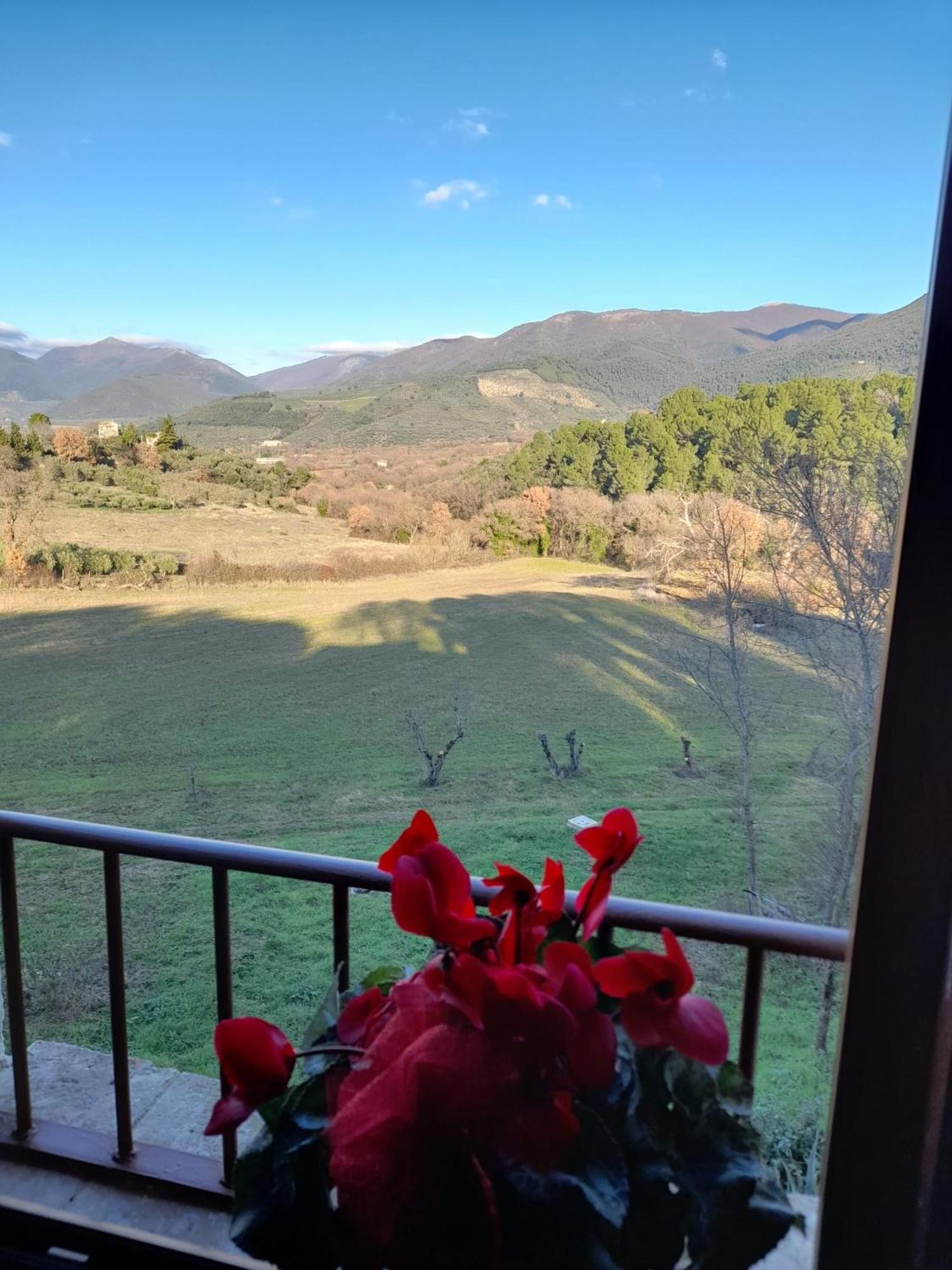 Volver B&B Spoleto Bagian luar foto